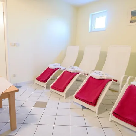 Appartement Residenz Am 6-82 *